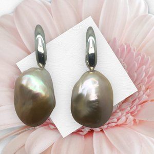 Honora Nucleated Baroque Drop Fresh Water Pearl